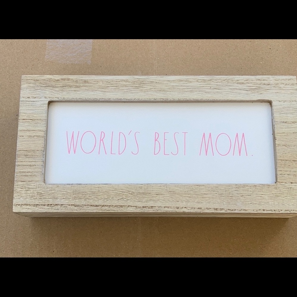 Rae Dunn world’s best mom Gift NWT Wood decor desk bookcase shelf closet